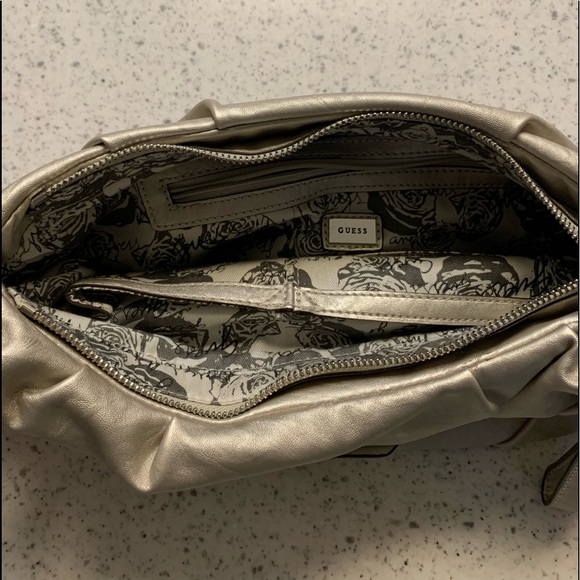 Guess Clutch purse - Picture 3 of 5
